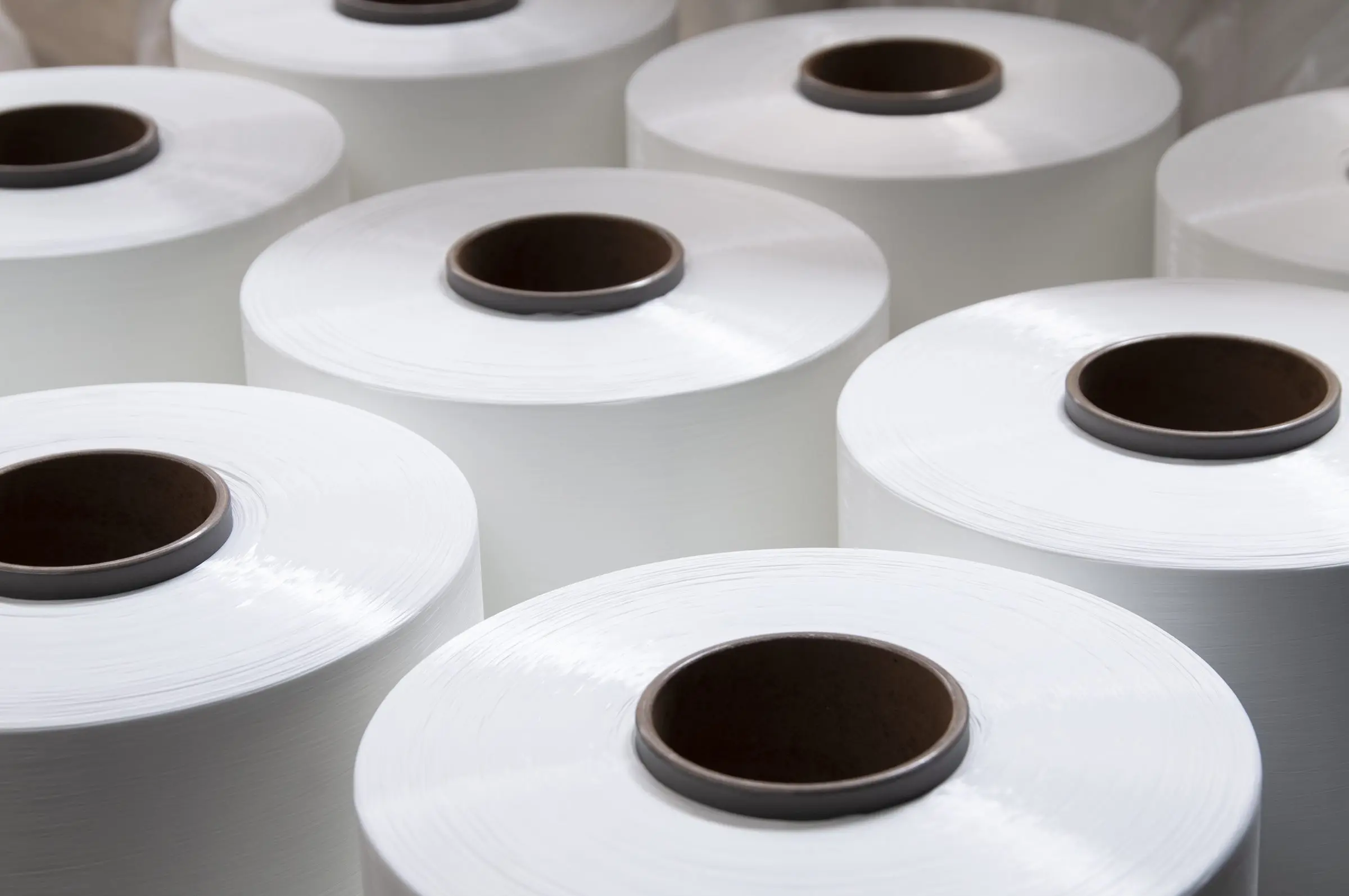Polyester iplik bobinleri